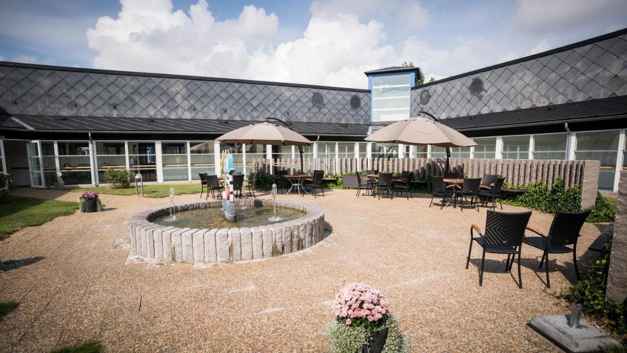 Fuglsangcentret Hotel Fredericia Exterior photo